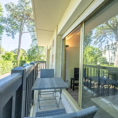 Apartman Des Ouvres - Welkeys *